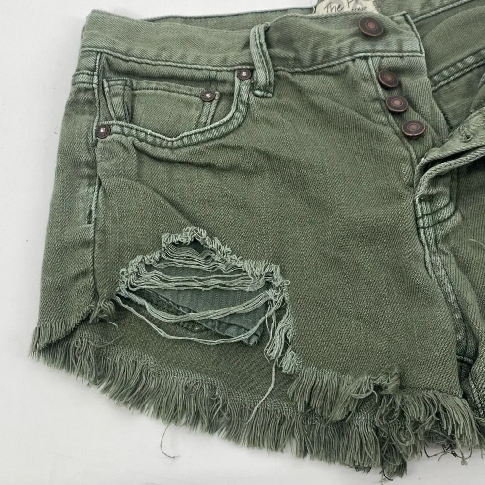 Free People Loving Good Vibrations Cutoff Denim Shorts Frayed Hem Button Close S